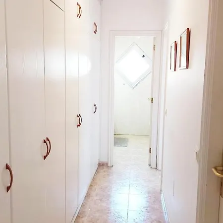 Apartment Modern And Centric With Air Conditioning - By Tenerifehints